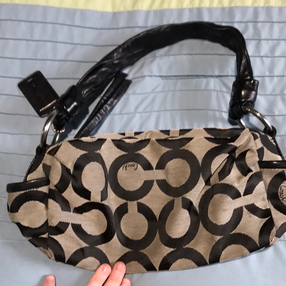 Coach purse - Picture 6 of 8